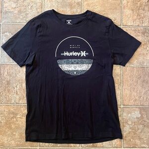 Hurley Black Paisley Circle Logo Graphic Tee T-Shirt Surf Skate Sz L GUC